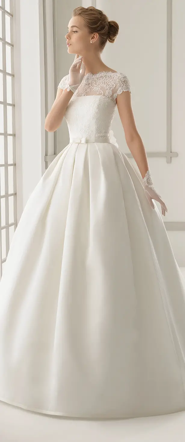 Rosa Clara Spring 2016 wedding dress