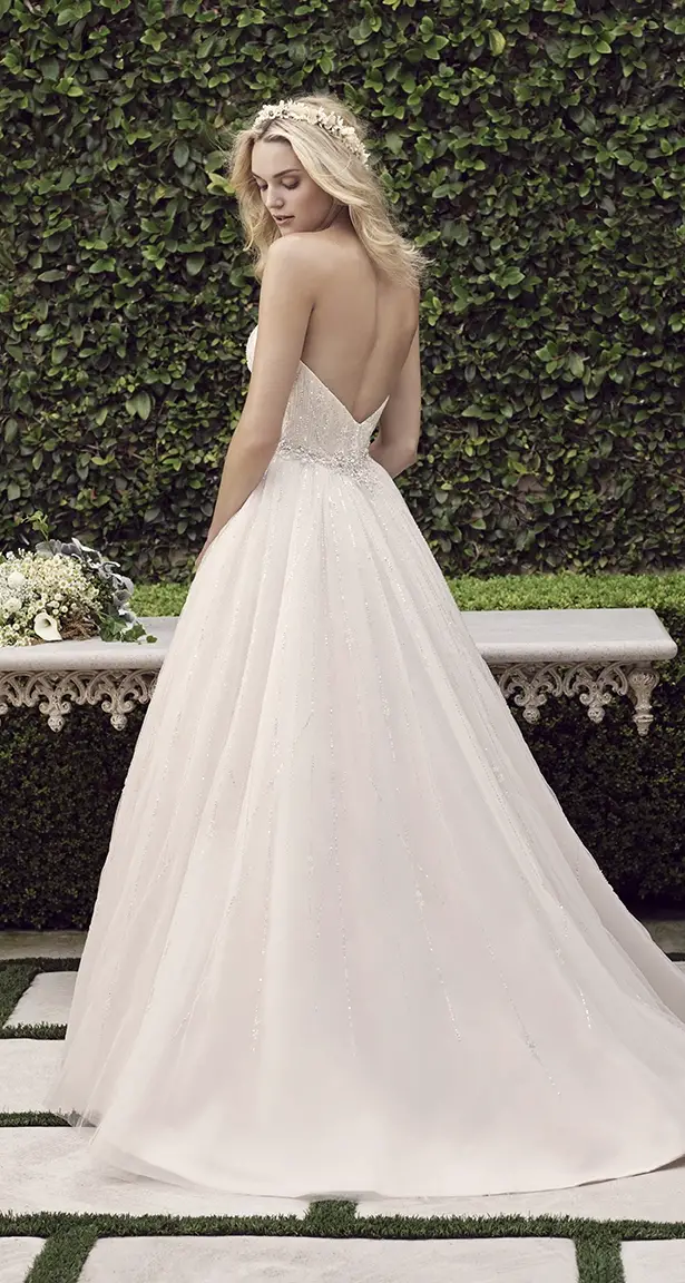 Casablanca-Spring-2016-Wedding-Dress-21.jpeg