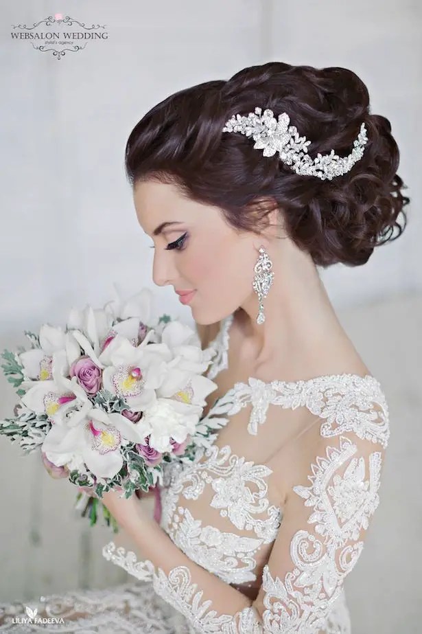 Wedding Hairstyles With Tiara To Walk The Aisle Looking Like A Princess