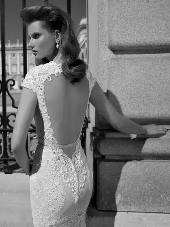 Berta black dress best sale
