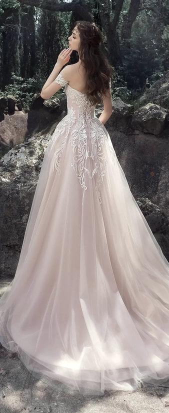 Milva Wedding Dresses 2017 Arwen Bridal Collection Belle The Magazine