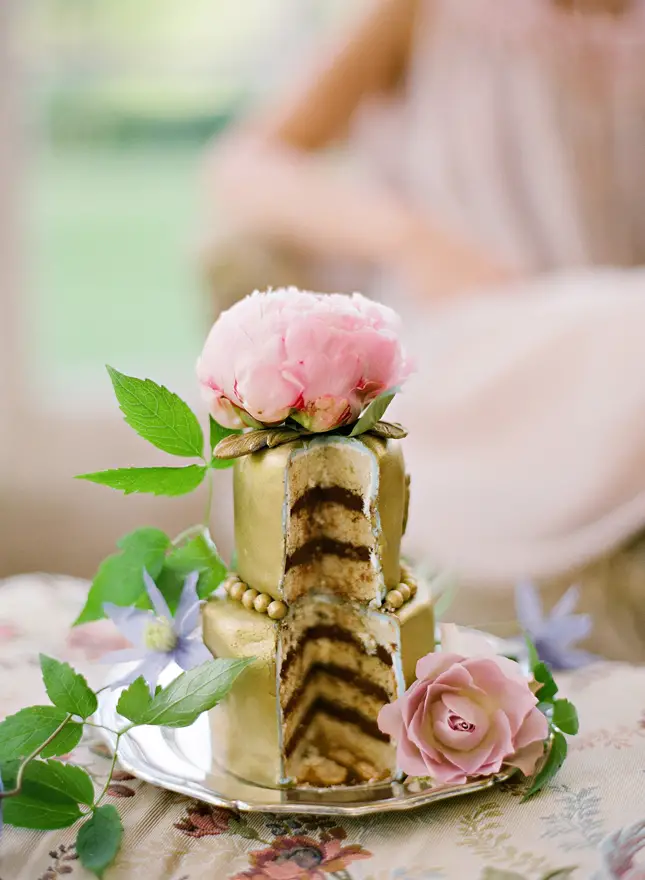 Metallic Wedding Cakes - Part 3 - Belle The Magazine