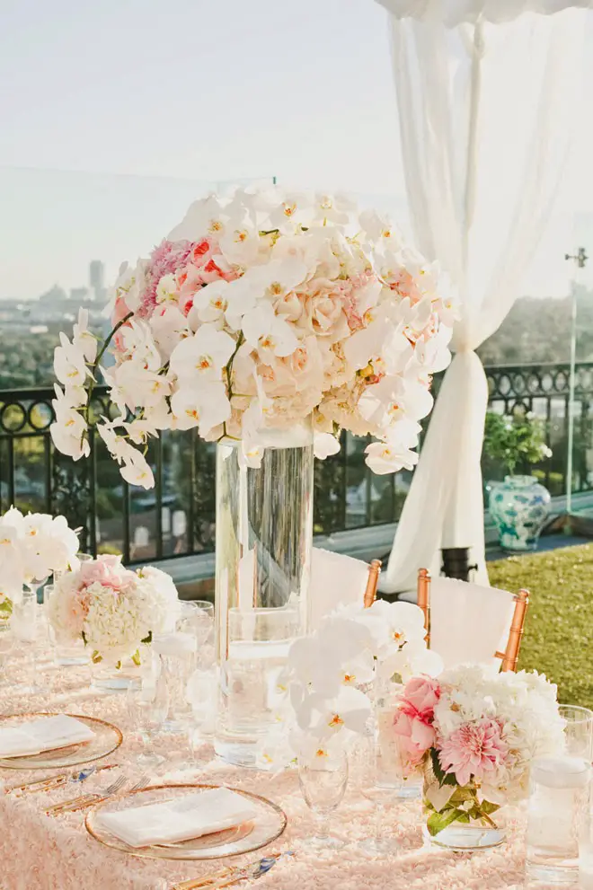 12 Stunning Wedding Centerpieces - 26th Edition - Belle The Magazine