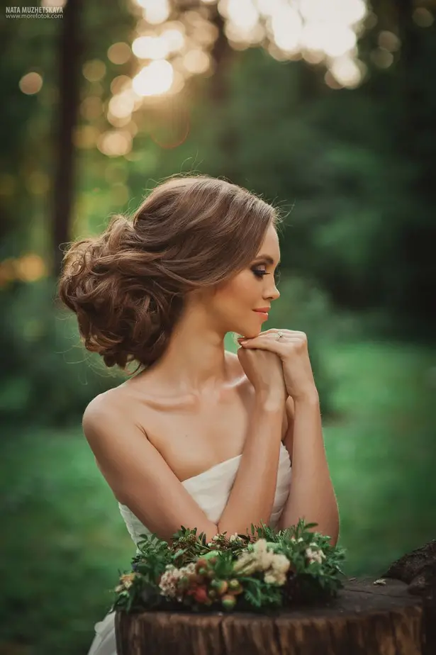 23 peinados y maquillajes elegantes para novia 19