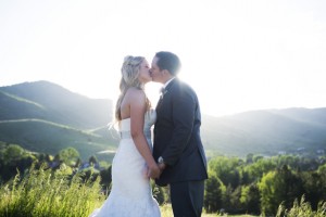 Romantic wedding picture - Two One Photography