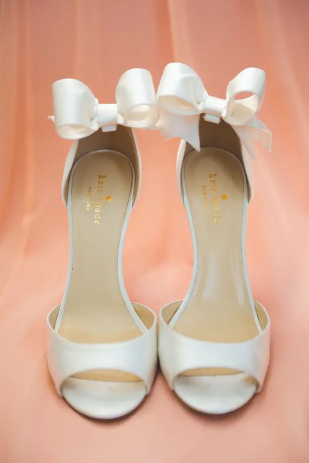 Wedding shoes with a bow