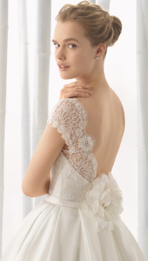 Rosa Clara Spring 2016 Wedding Dress