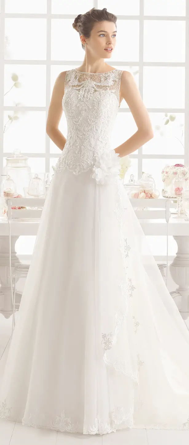 Aire Barcelona 2016 Wedding Dress