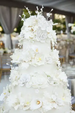 Floral wedding cake - Select Studios Photography