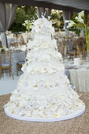 Floral wedding cake - Select Studios Photography