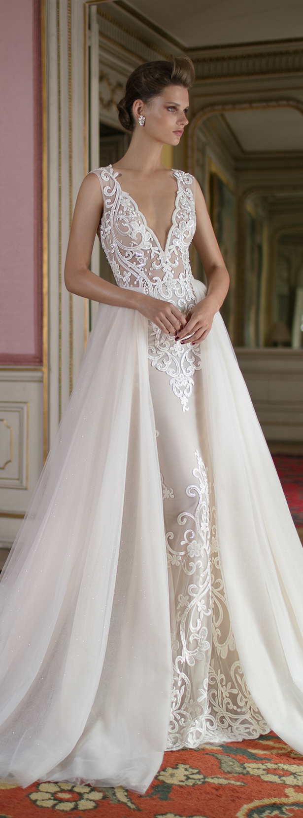 bridal dresses with detachable skirts