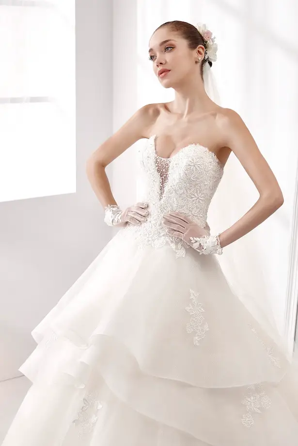 Aurora 2016 Collection by Nicole Spose