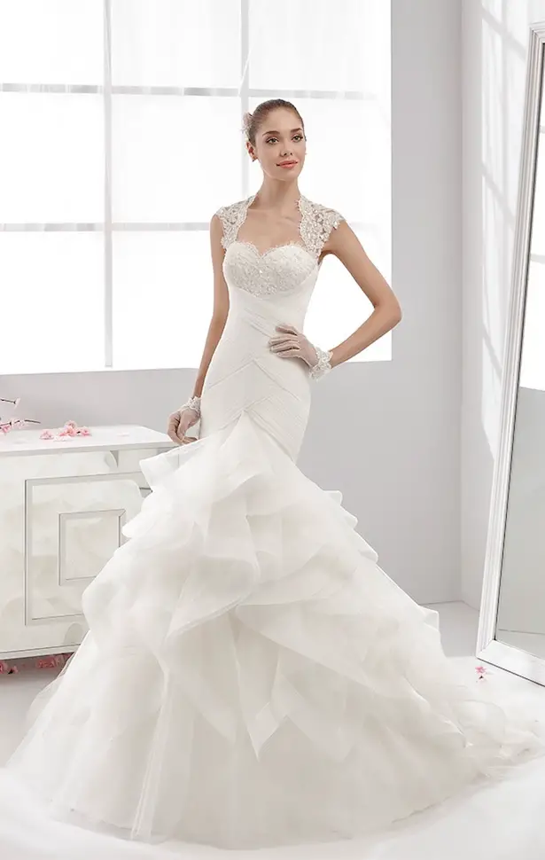 Aurora 2016 Collection by Nicole Spose