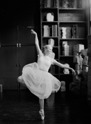 Ballet wedding dress - Melanie Gabrielle Photography