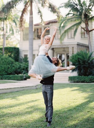 Ballet wedding picture inspiration - Melanie Gabrielle Photography