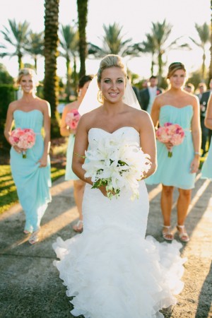 Bridesmaid photo ideas - Bluespark Photography