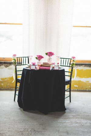 Sweetheart table - Emily Joanne Wedding Films & Photography