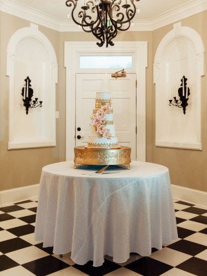 Wedding cake table - Pasha Belman Photography