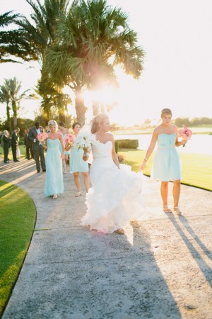Wedding party picture ideas - Bluespark Photography