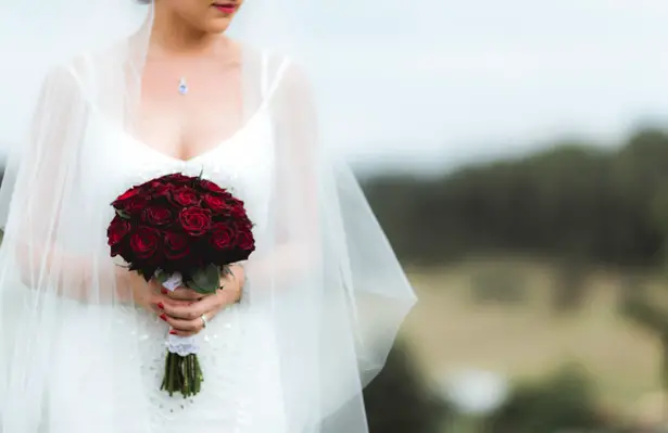 bride bouquet - Dan and Melissa