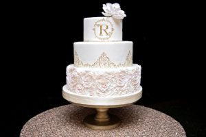Elegant Wedding Cake - Kristen Weaver Photography