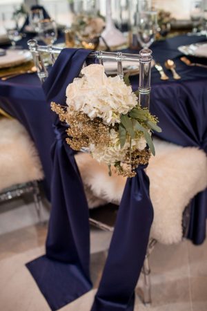 Floral wedding decorations - Stacy Anderson Photography