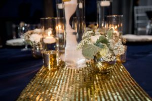 Gold wedding table - Stacy Anderson Photography