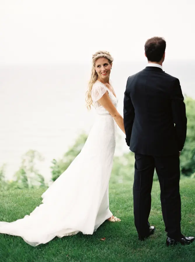 Rosa Clara Wedding Dress Photography: When He Found Her