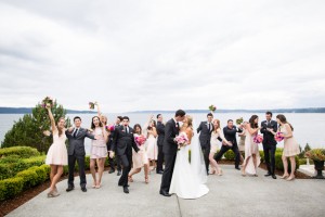 Wedding party photo idea - Laura Elizabeth