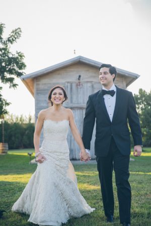 Wedding photo ideas - Kane and Social