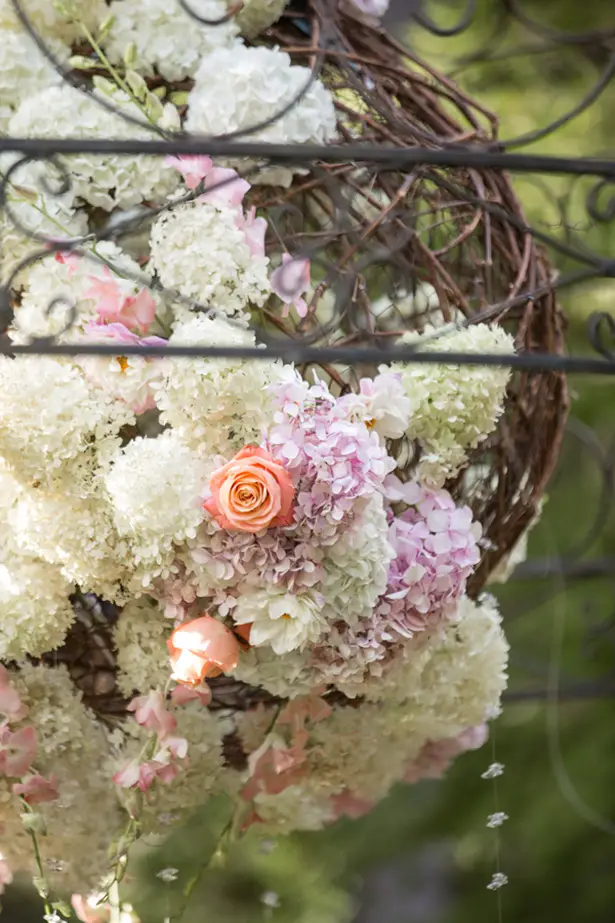 Wedding floral details - Retrospect Images