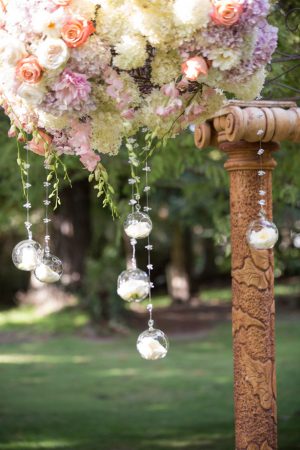 Wedding floral details - Retrospect Images