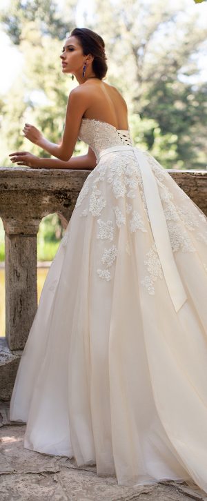 Milla Nova 2016 Bridal Collection - Sabrina