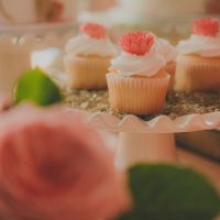 Wedding Cupcakes - Cristina Navarro Photography