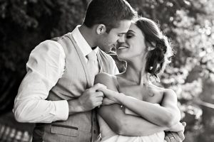 Beautiful wedding picture - Suzanne Rothmeyer Photography