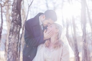Romantic wedding picture idea - Mathew Irving Photography