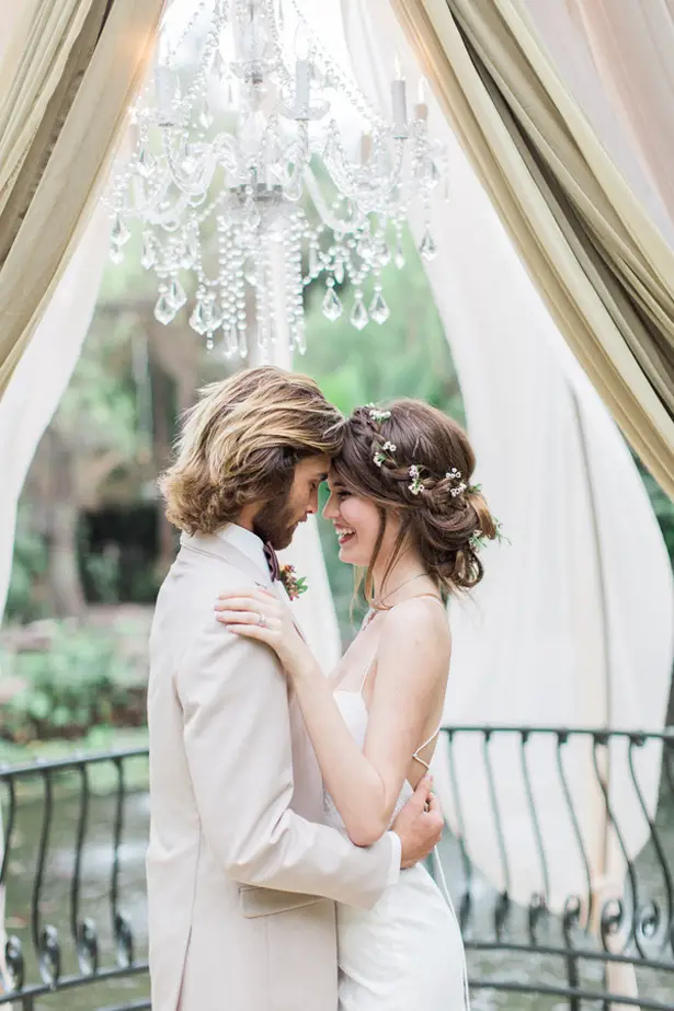 Bride and Groom Picture Idea - Lucas Rossi Photography