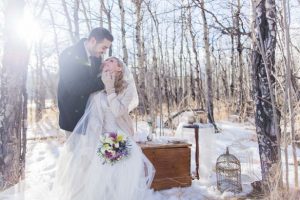 Winter Wedding photo idea - Mathew Irving Photography