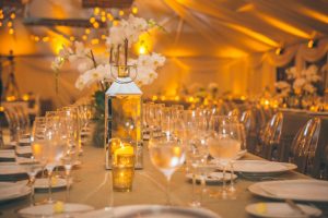Elegant wedding table setting - Kane and Social