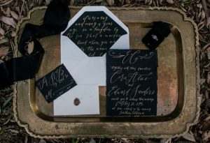 Gold wedding invitation - Sweet Blooms Photography