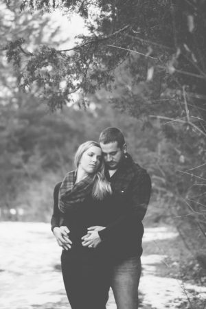 Black and white engagement pictures - Shaunae Teske Photography