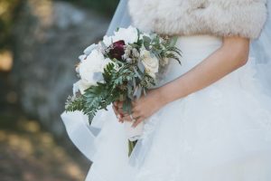 Winter bridal bouquet - OLLI STUDIO