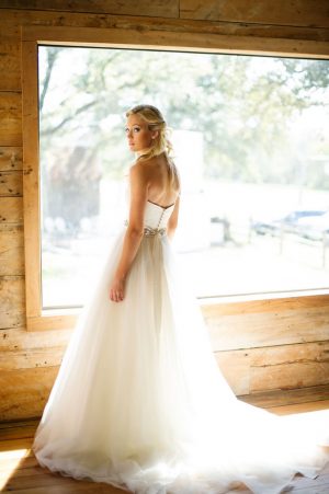 Elegant bridal dress - Jenna Leigh Wedding Photography