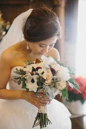 Elegant wedding bouquet - OLLI STUDIO