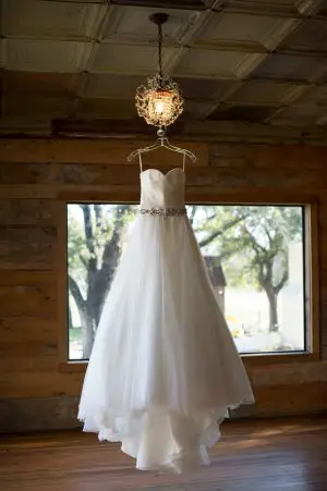 Elegant wedding dress - Jenna Leigh Wedding Photography