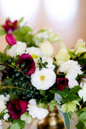 Elegant wedding flowers - Sarah Goodwin Photography