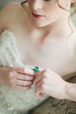 Green bridal ring - Sarah Goodwin Photography