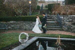 Outdoor wedding picture ideas - OLLI STUDIO