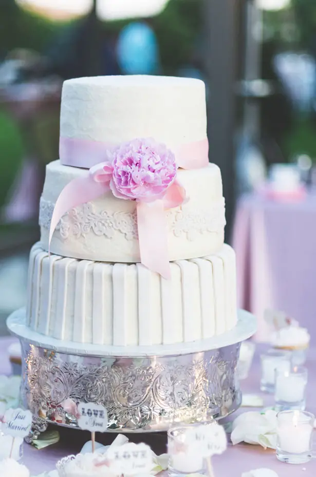 Pink wedding cake - Studio De Jonge