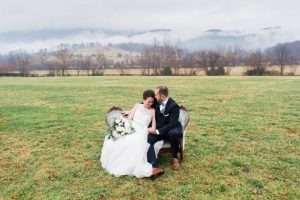 Romantic wedding picture - Shandi Wallace Photography